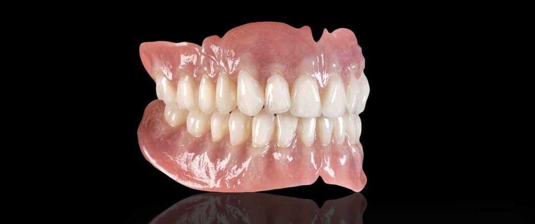 3 Tips on how to keep your dentures looking new for many years